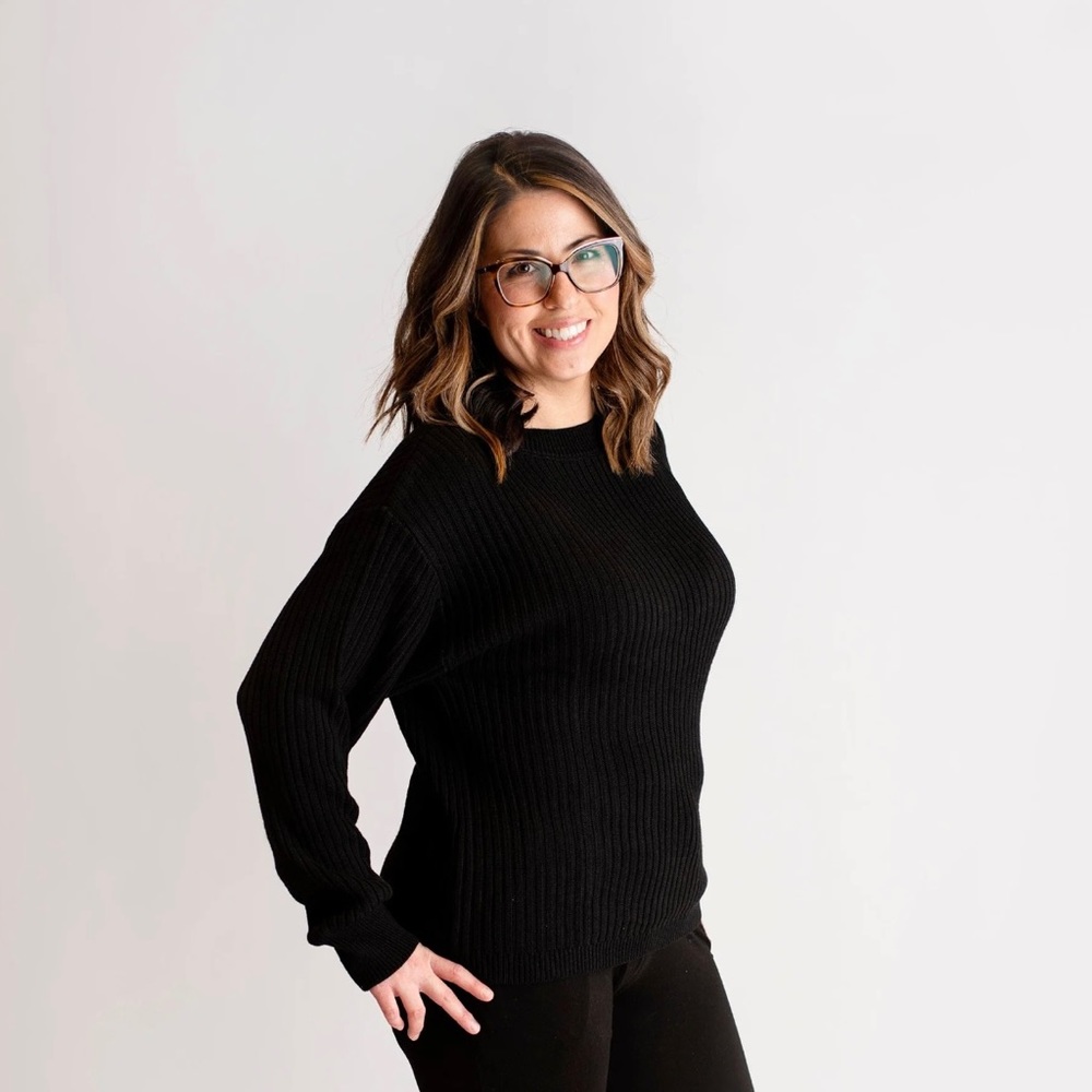 Bums & Roses Women’s Ribbed Crew Neck Sweater